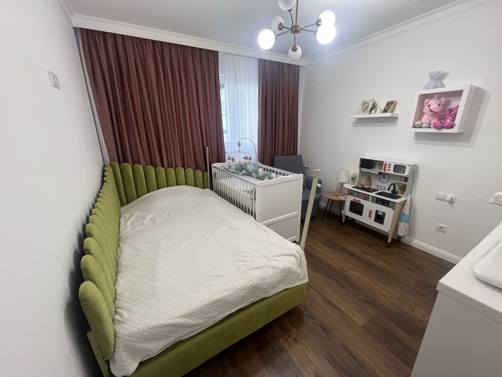 Apartament tip AN decomandat 3 camere - 2 bai - 2 balcoane