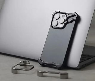 Кейс/протектор за ръбове и камери за iPhone 13
