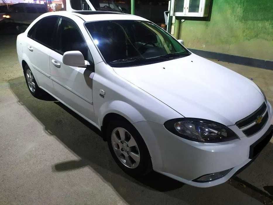 Chevrolet Gentra 1.5 AT | Отличное состояние | Богатая комплектация