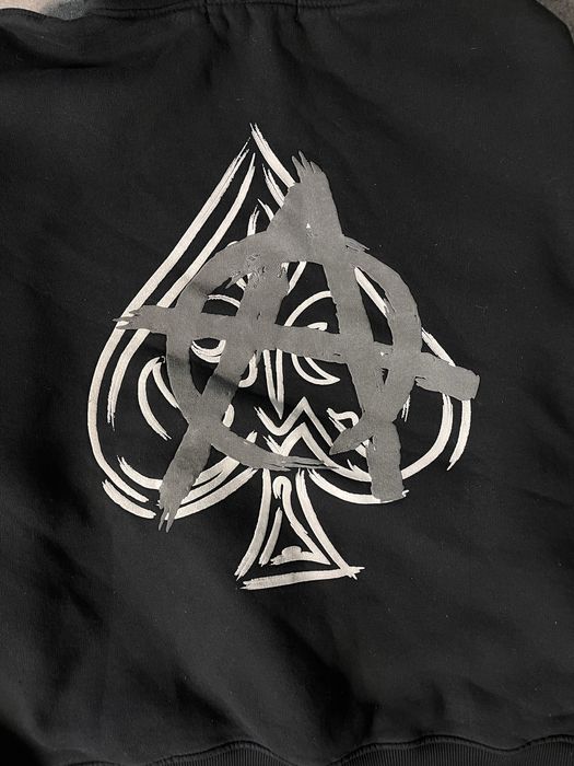 ALEXANDER SPADE trust issues