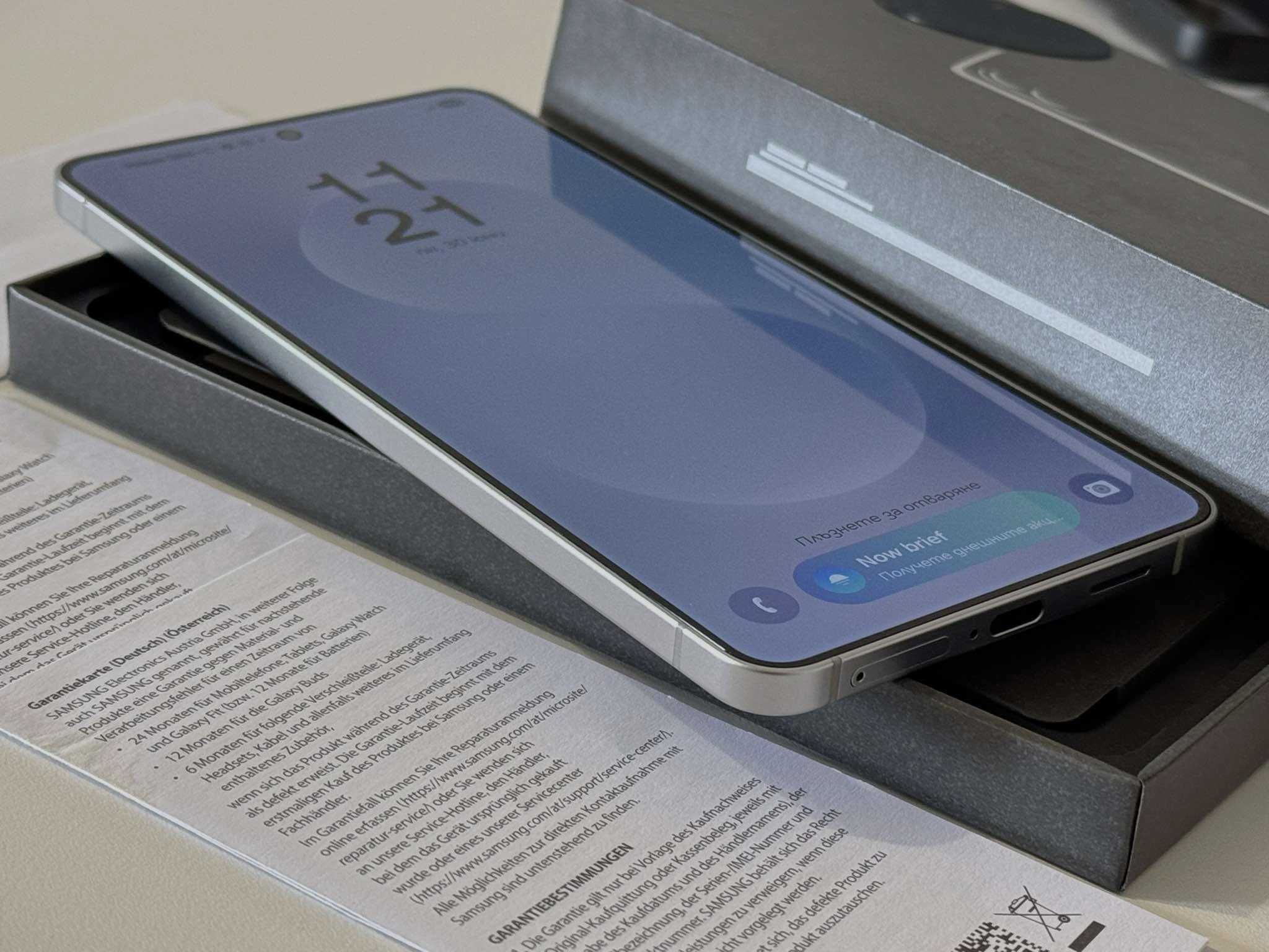 Бартер!Нов! Galaxy S25 Edge Titanium IceBlue (Син) Най-тънкият!