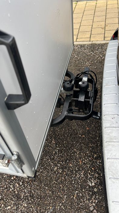 cusca transport caini wt metall montabila pe carligul de remorcare