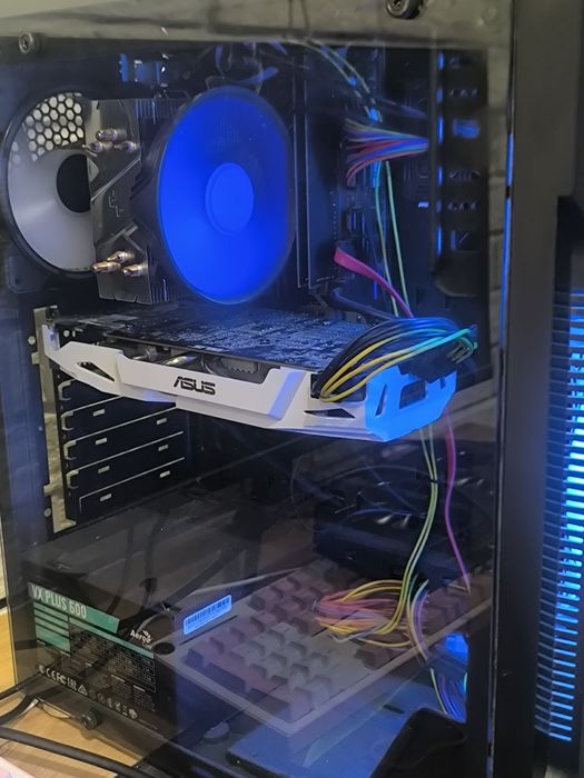 Игровой GTX 1070 (8gb), i5-9600K пк компьютер, системный блок