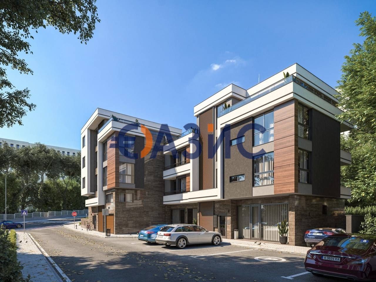 Продава се Тристаен апартамент в Бургас, Център - 134 кв.м за 1803 €/кв.м - Снимка #2