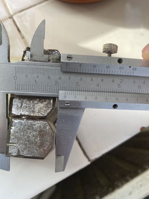 Scule strung, masurare si control