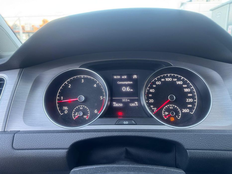 Volkswagen Golf 1.6 Comfortline