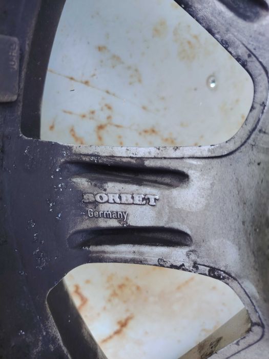 Джанти 16" с зимни гуми от Шкода