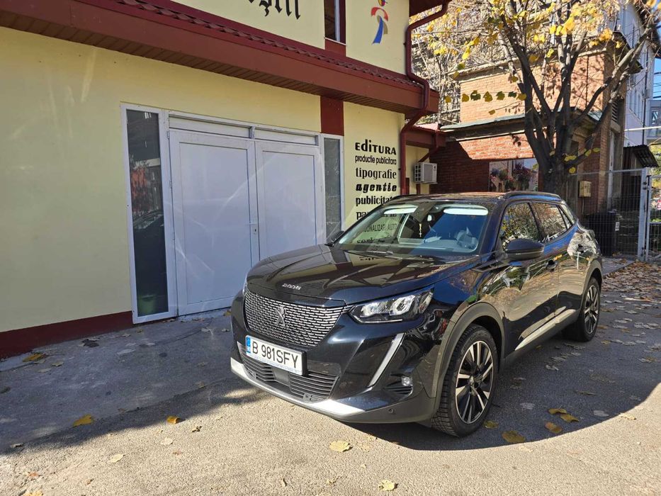 PEUGEOT 2008 Allure 1.5 BlueHDI STT 130 CP EAT8