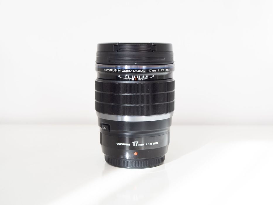 Obiective OLYMPUS M.ZUIKO Pro • 7-14mm • 17mm • 25mm • 45mm • 40-150mm