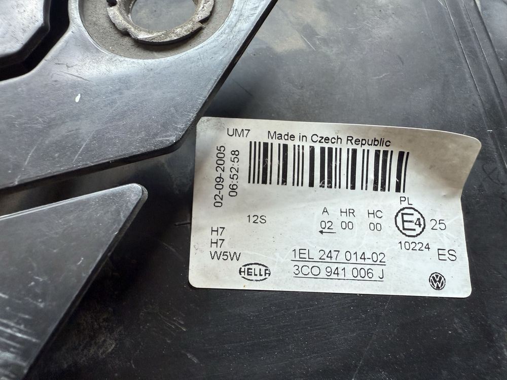 Продавам фарове passat b6