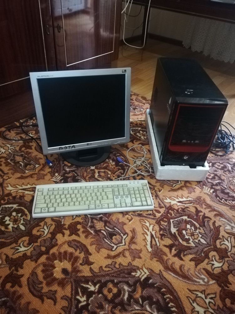 Монитор и процессор