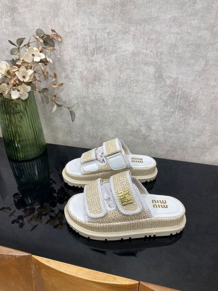 Дамски чехли Miu Miu