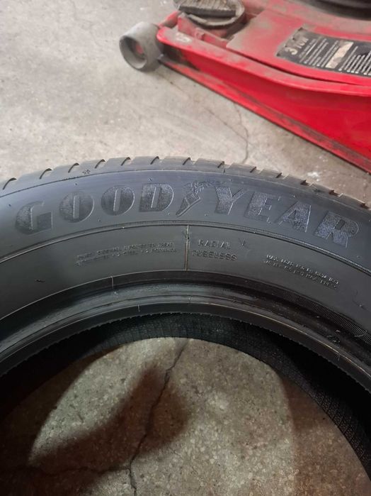 4 Всесезонни Goodyear 215/65/16 ДОТ5123 (безплатно поставяне)