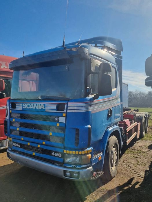 Scania R124, 6x2, hooklift Atlas ARK 205 K, ridica 30 t Scania R124, 6x2, hooklift Atlas ARK 205 K, ridica 30 t