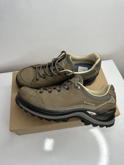LOWA Renegade GTX (39) Туристически Обувки