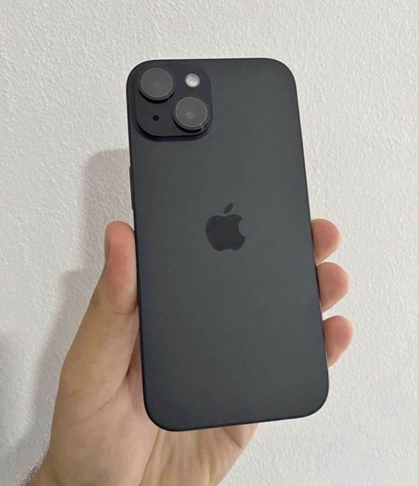 iPhone 15  92% Bateria  128 GB