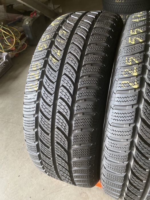 Anvelope iarna 225/55/17C Continental Vanco Winter 2 225 55 17C R17C
