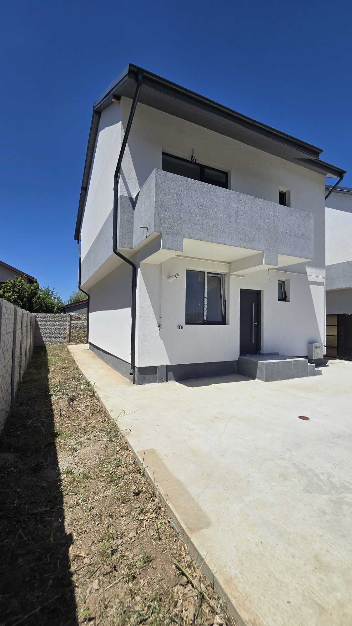 Casa noua individuala cu etaj - 3 dormitoare