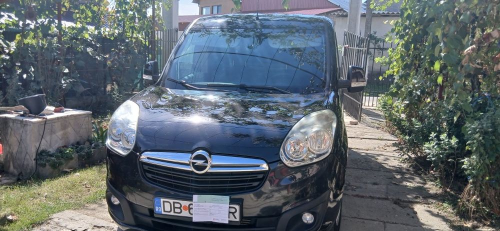 Vand Opel combo 1.6 Ecoflex 2016 AUTOMAT ,Schimb