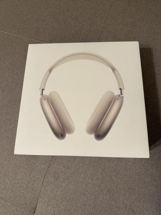 AirPods Max чисто нови цвят: бял