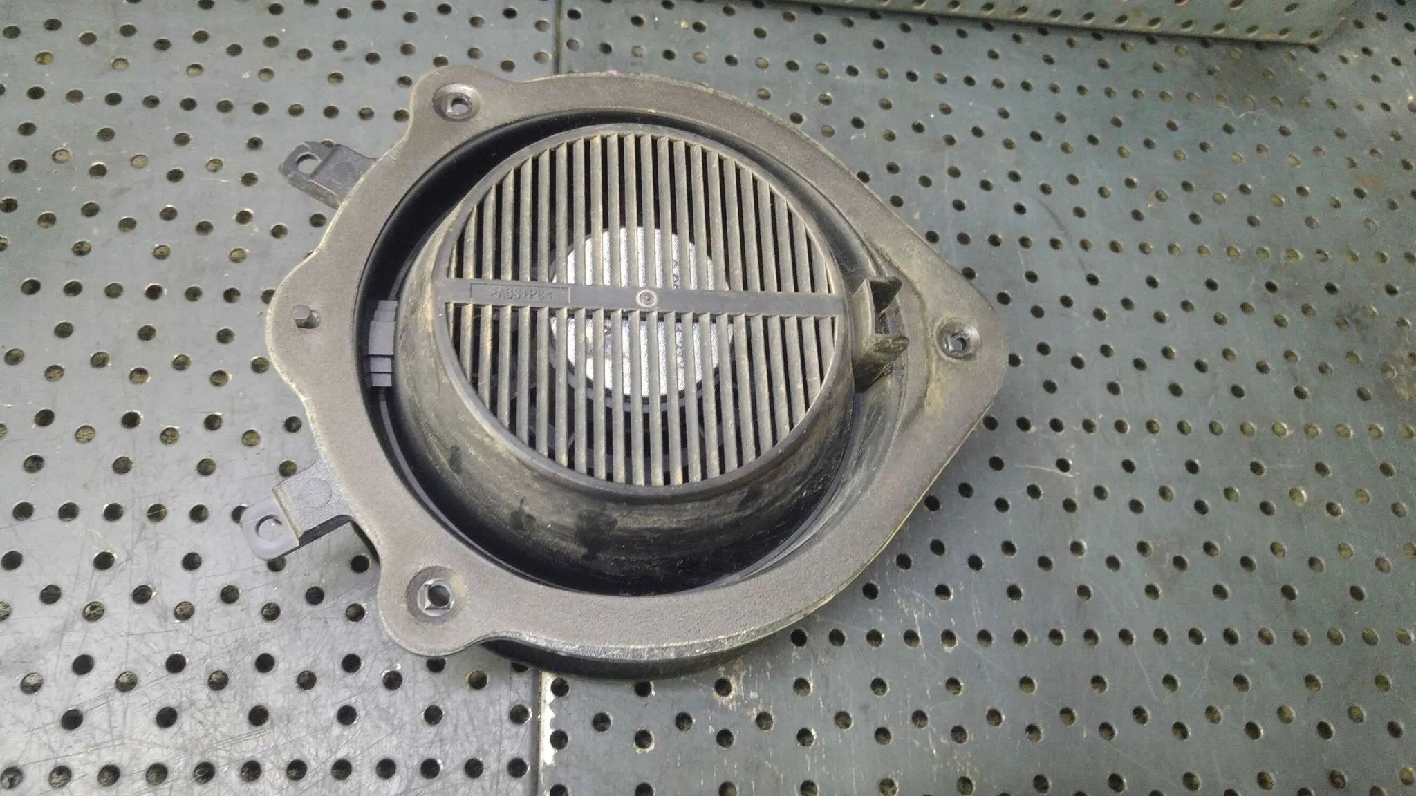 Boxa audio dreapta spate audi a3 8p 8p0035411