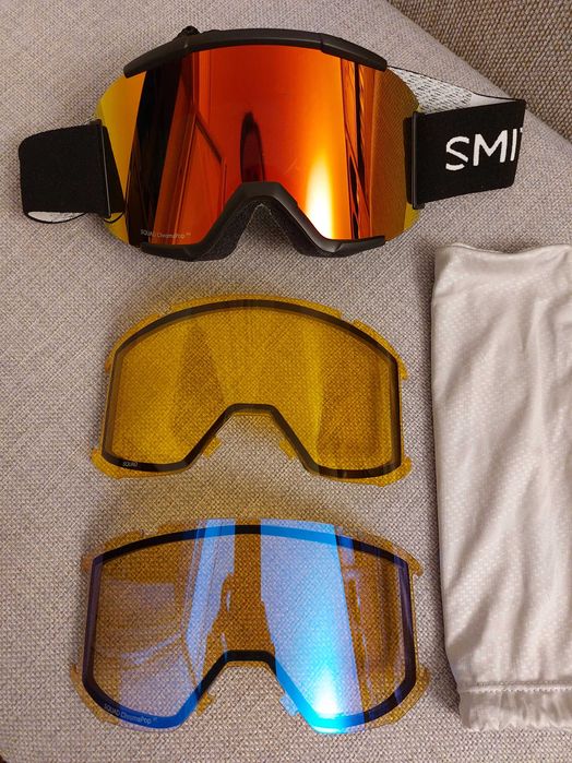 Ochelari schi Smith Squad, stare foarte buna, folositi de cateva ori