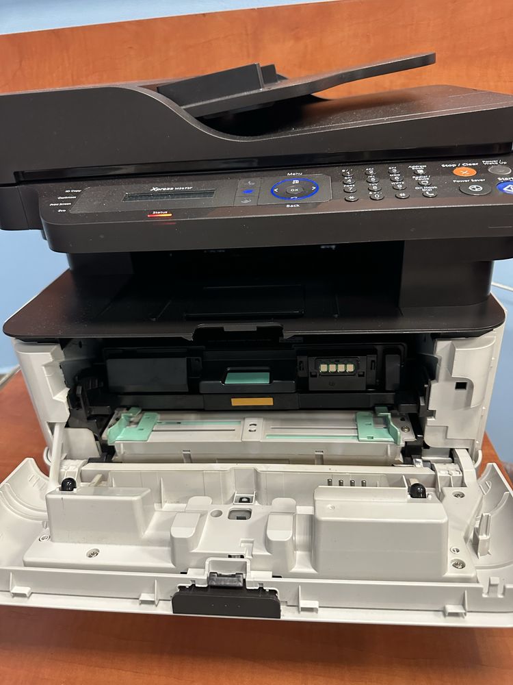 Samsung M2675F - Принтер като нов