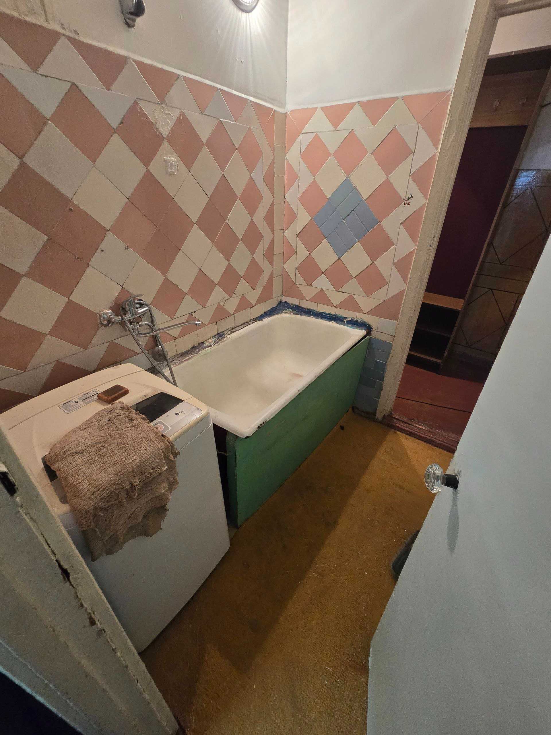 чиланзар Ц  2/1/5, можно под ОФИС, 48М2,ор-р Дока хлеб