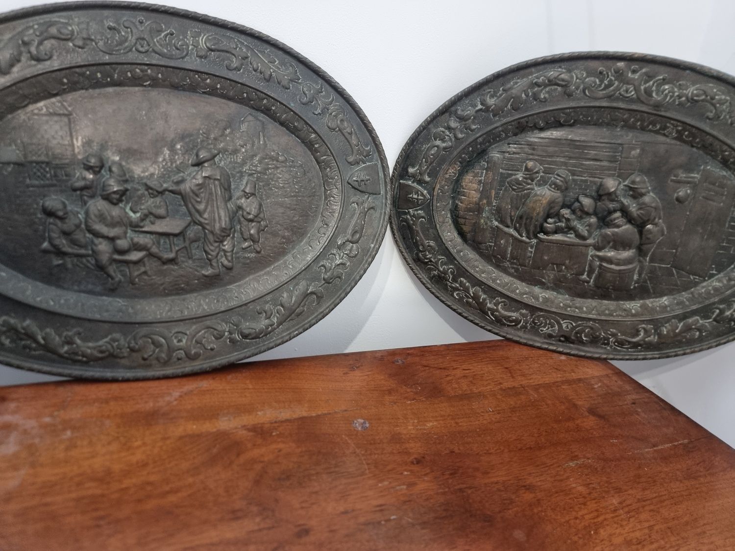 Placa gravura in relief