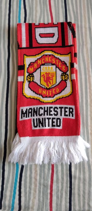 Manchester United аксесоари (шапка, шал, лента)