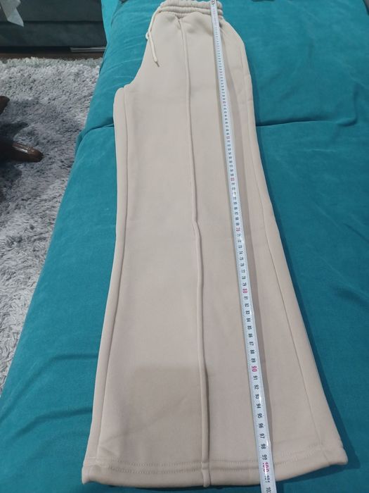 Нов екип С, но е уголемен с широк крачол