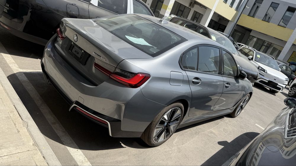 BMW i3 40L nay sport 2024 yil bez probeg Natarus