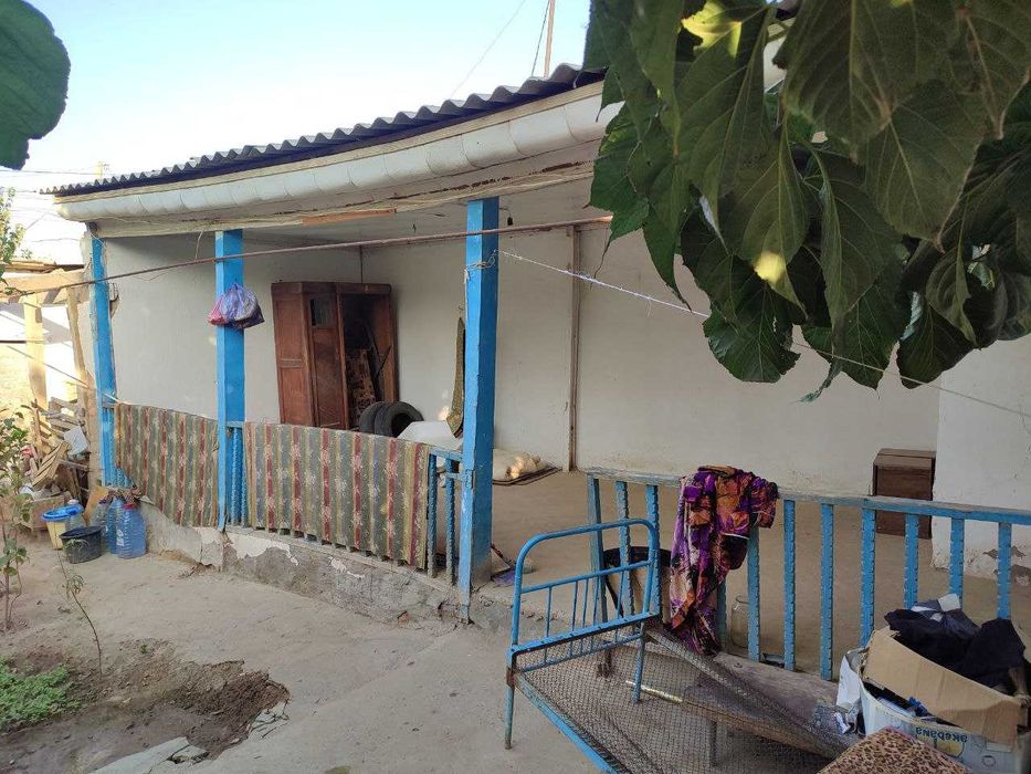 уй сотилади 4 ярим соток 3 хона