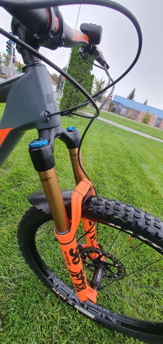Cube stereo 150 de carbon full kashima