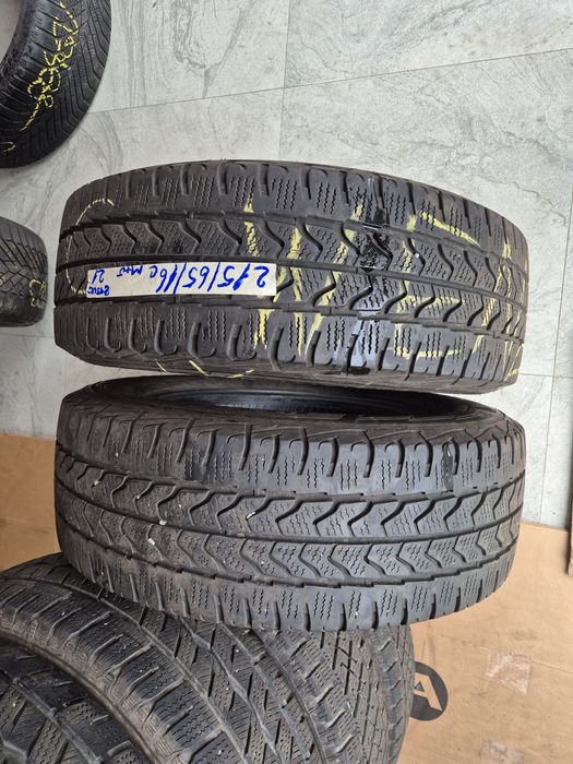 Vând cauciucuri 215/65/16 C M+S 2 buc imp Germania dot 2021//Goodyear/