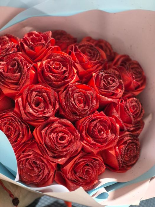 Продам цветы    искусственные