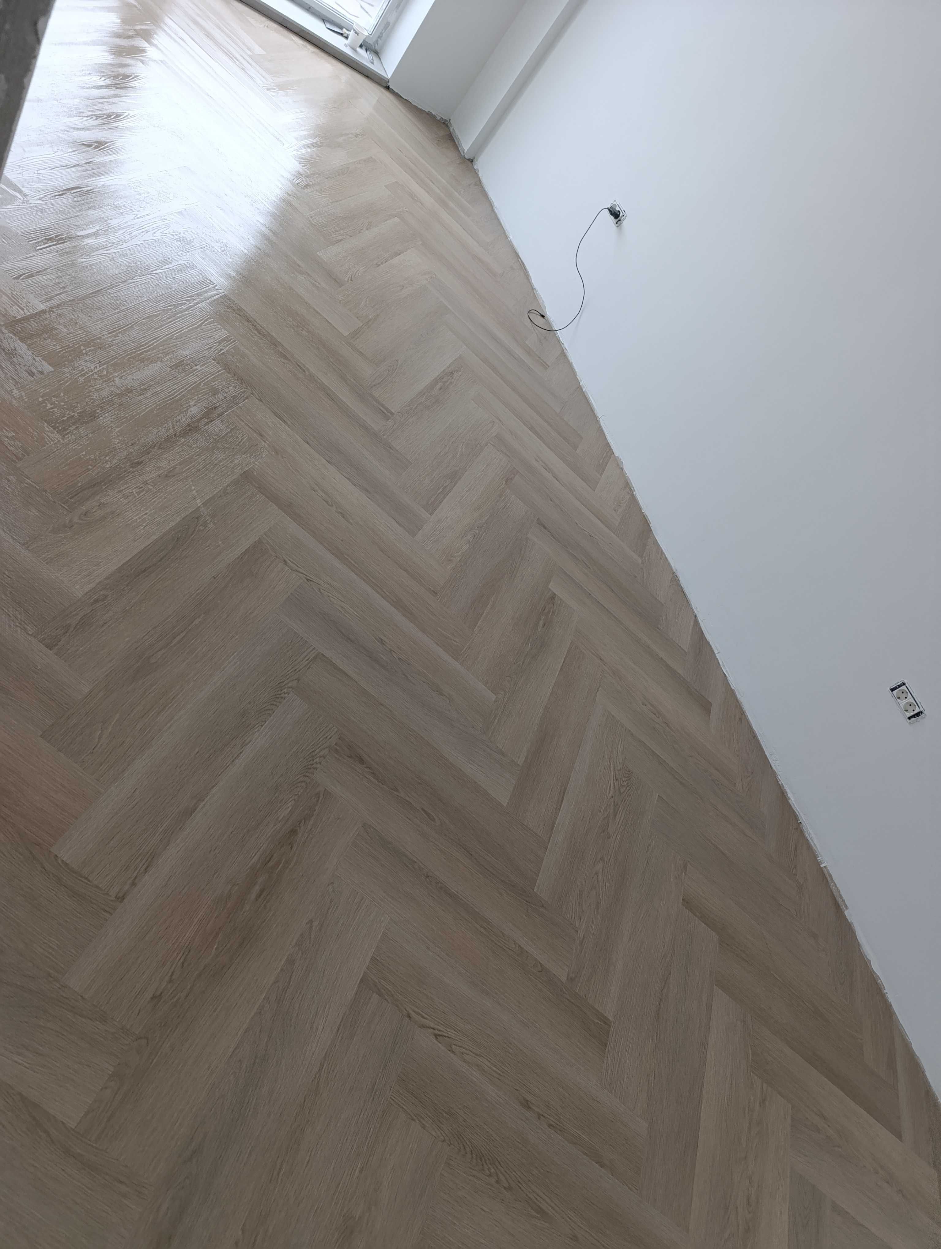 Echipa meseriași in construcții