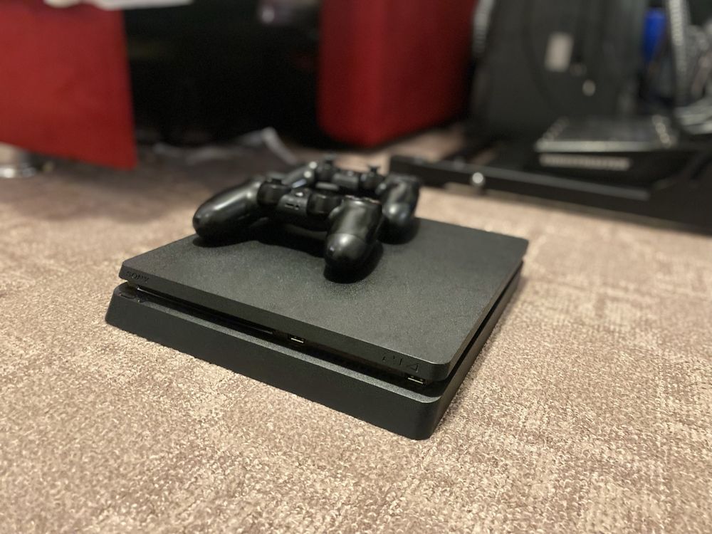 Ps4 Slim 500gb 2 contrrolere