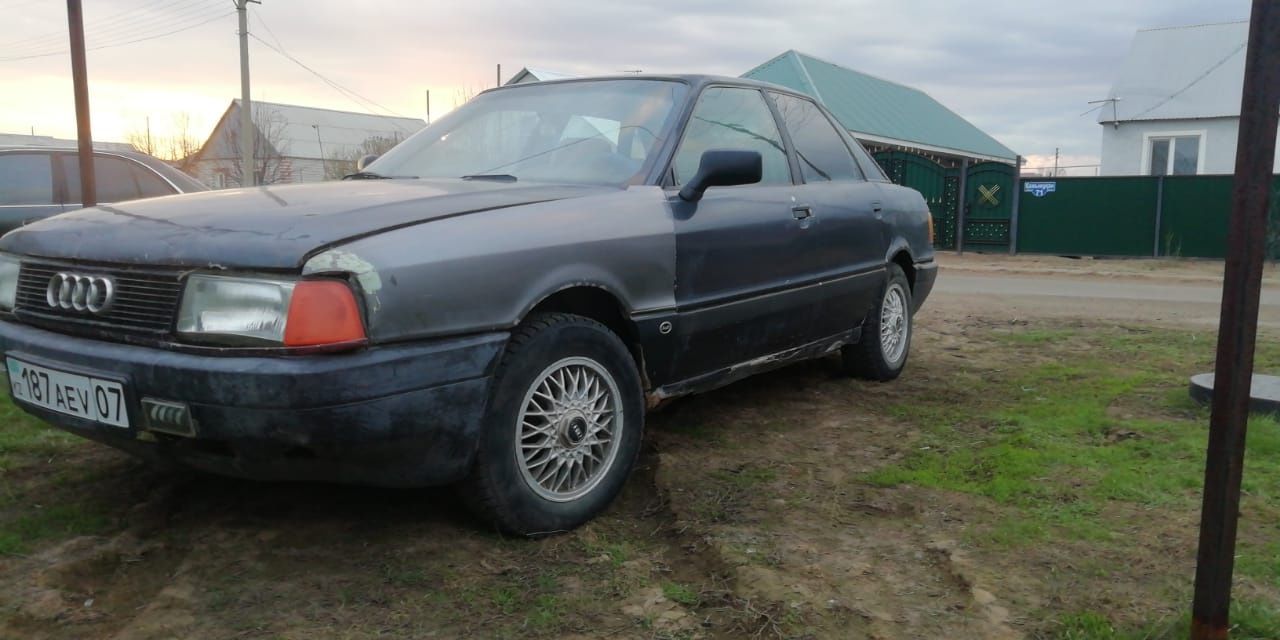 Продам Audi 80 газ-бензин на ходу