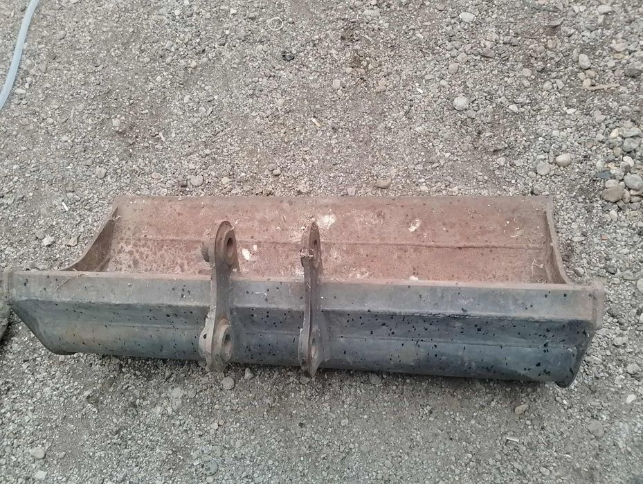 Cupa taluz buldoexcavator