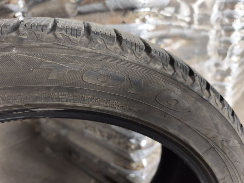 Зимни гуми 285/45/22 114H Toyo Observe DSI-6 LS Като нови!