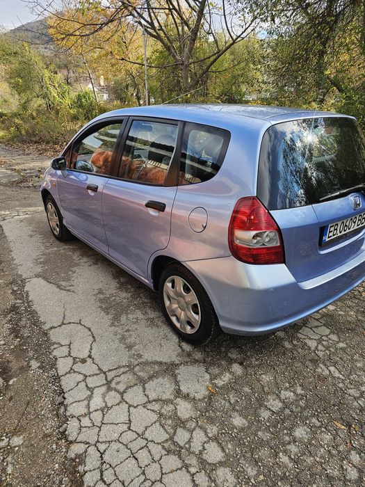 Хонда джаз 1.4-82к-Бензин