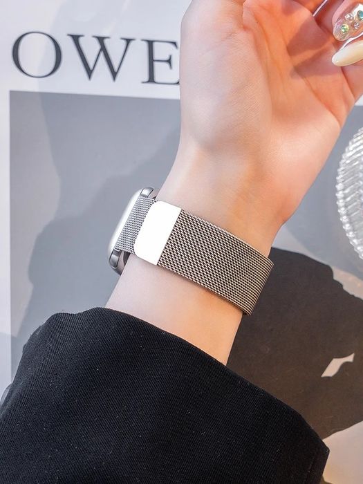 MILANESE LOOP Магнитна каишка Apple Watch 11/10/9/8/7/6/5/4/3/2/1/SE