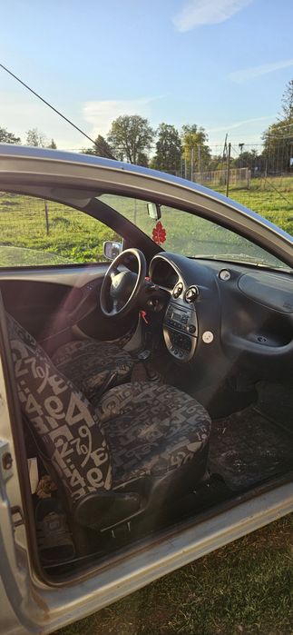 Ford Ka fabricație 2004