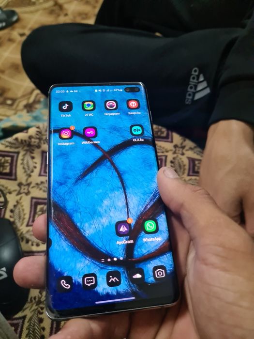 samsung galaxy s10+
