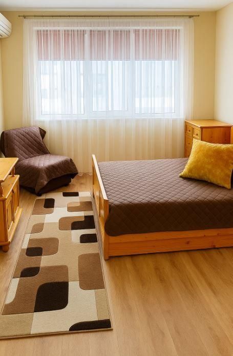 Тристаен апартамент в района на Цветен квартал!