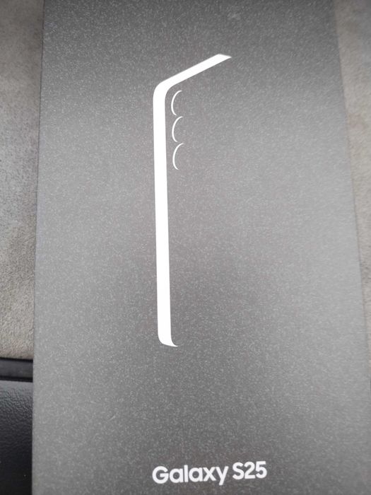 Vând Samsung s25 12gb/256gb Blueblack.nou NOU