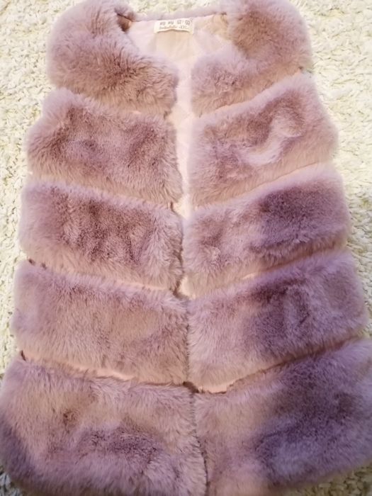 Vesta fetiță  blăniță