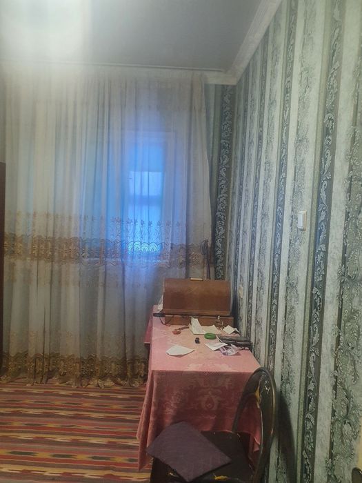 3 xonali dom sotiladi