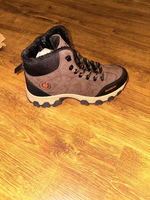 Ghete de iarna unisex noi marimea 40.